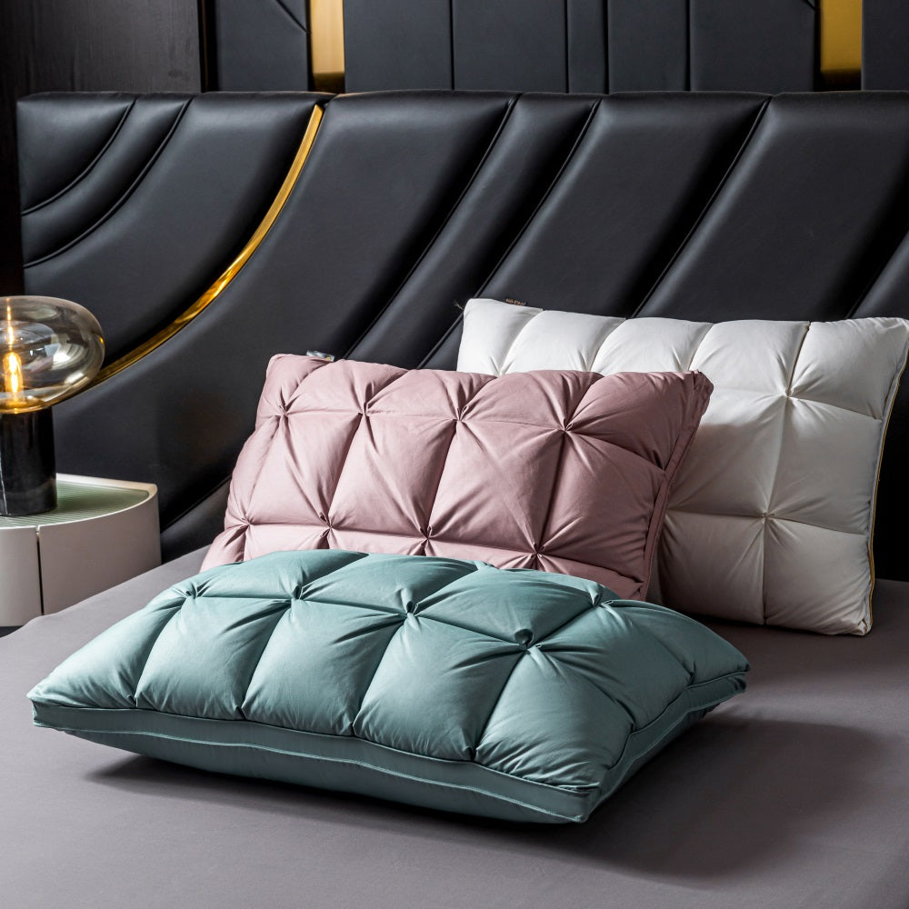 750 F.P Luxe Puff Down Pillow